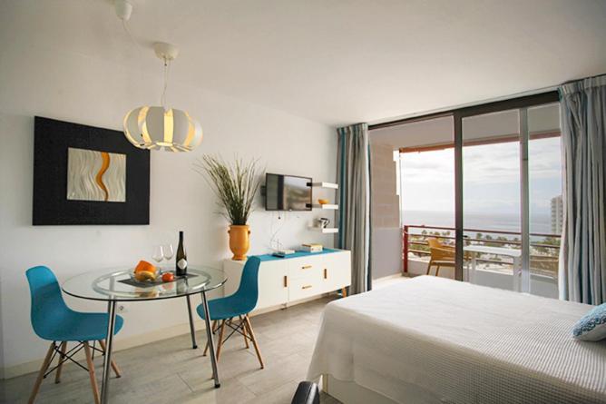 Roberta Apartment Playa De Las Americas Exterior photo